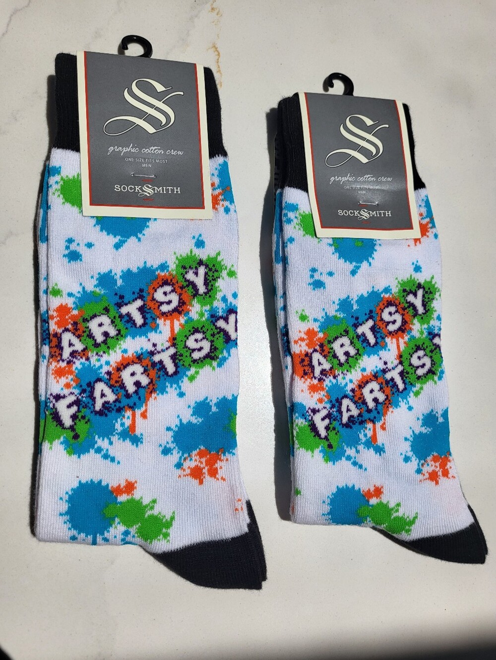 NWT Pair of SockSmith Graphic Cotton Crew Socks Artsy Fartsy White size 10-13